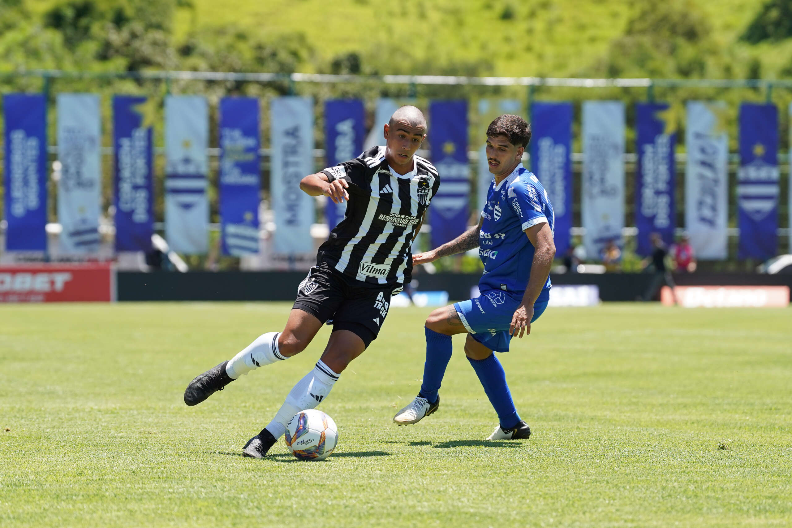 Atlético-MG empata com Aymorés na estreia do Mineiro