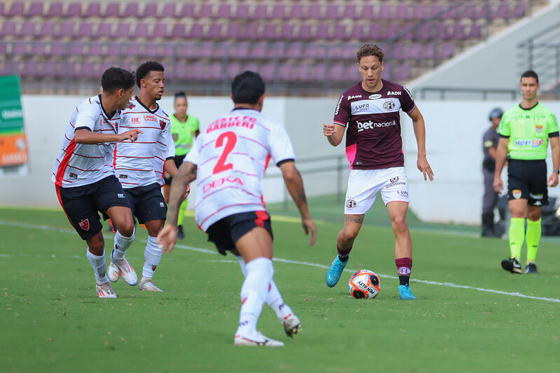 Ferroviária 0 x 1 Oeste - Rubrão aproveita vacilo afeano e soma três 2 Ferroviária 0 x 1 Oeste