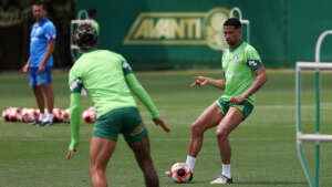 Murilo mostra ansiedade com 1º clássico do Palmeiras: 'Sempre especial'