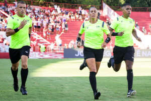 Pernambucano: Comissão afasta árbitros por erro no clássico