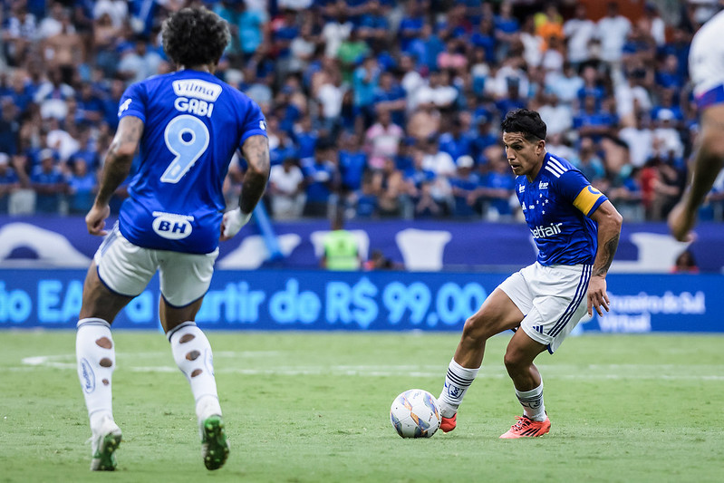 "Temos que melhorar", diz Gabigol após empate do Cruzeiro 2 Gabigol promete melhor desempenho do Cruzeiro após empate em casa (Foto: Gustavo Aleixo/Cruzeiro)
