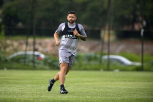Com Elvis titular e dupla liberada, Ponte Preta fecha preparação contra o Corinthians