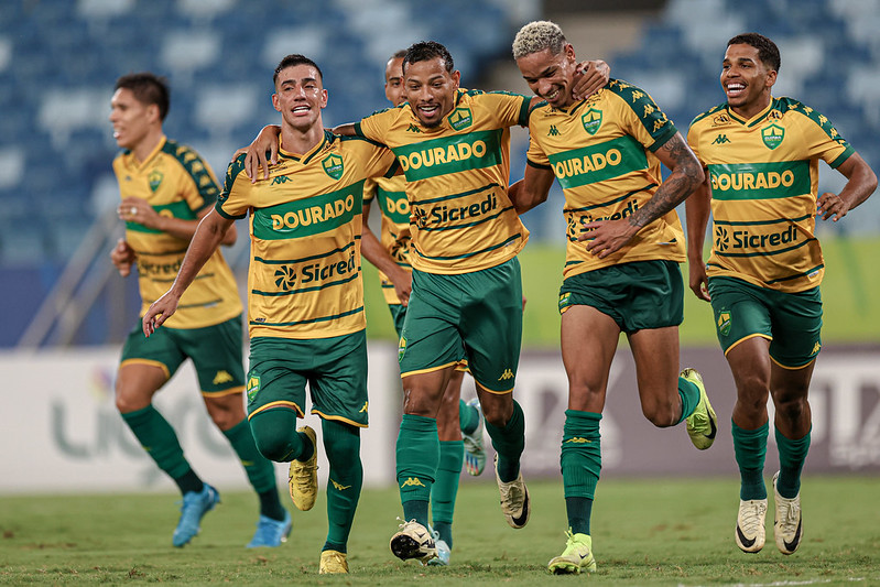 MATO-GROSSENSE: Cuiabá bate Luverdense pela quinta rodada (Foto: Ascom/Dourado)