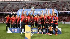 PARANAENSE: Athletico vence Paraná em Jogo dos Campeões
