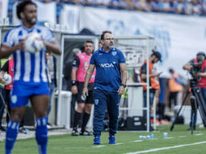 Dono do melhor defesa e do pior ataque, técnico do Avaí faz balanço do início do Catarinense