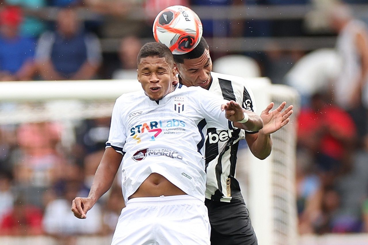 CARIOCA: Botafogo começa perdendo e Vasco fica no empate com o Nova Iguaçu (Foto: Vítor Silva/ BFR)