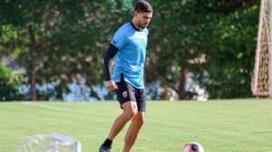 Zagueiro do Botafogo-SP reforça confiança na evolução do time