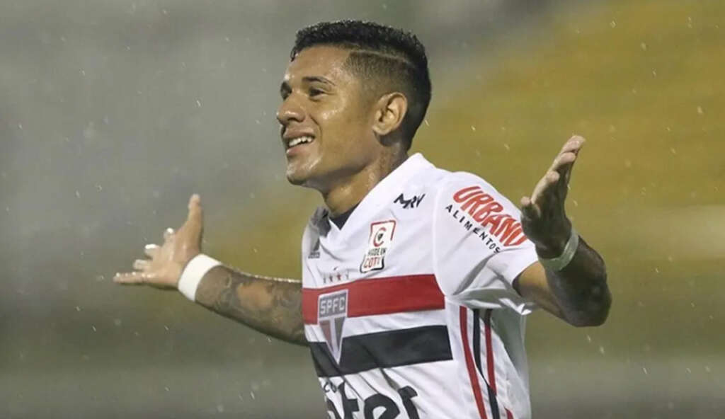 Ceara contrata atacante paraguaio ex Sao Paulo 1