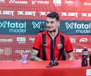 Reforço do Vitória, Claudinho sonha em fazer história no clube