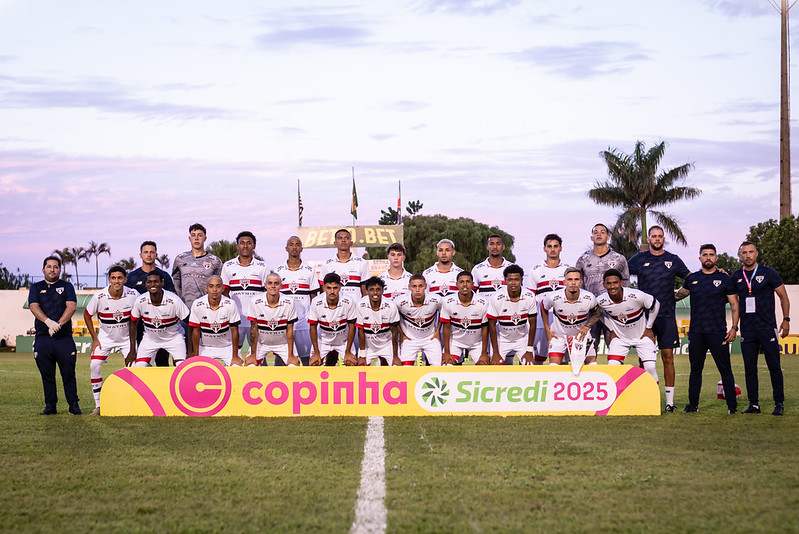 Corinthians e Sao Paulo tentam a vaga na Copinha