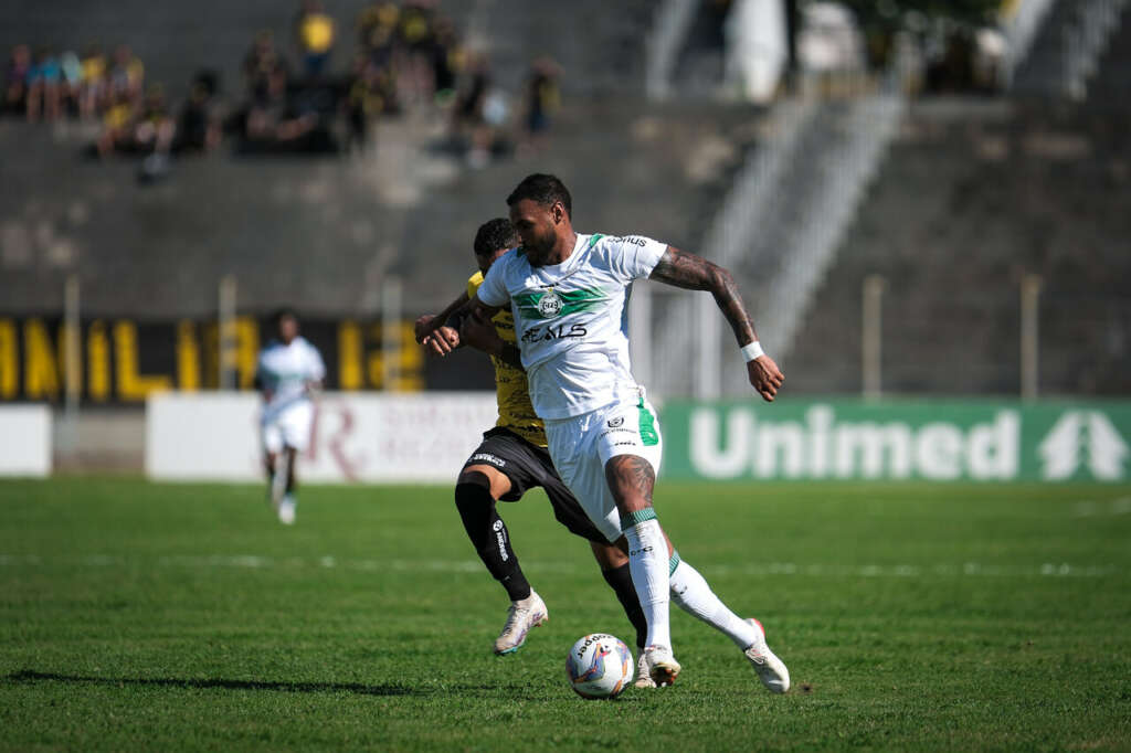 PARANAENSE: Coritiba e Paraná tropeçam e Operário assume vice-liderança