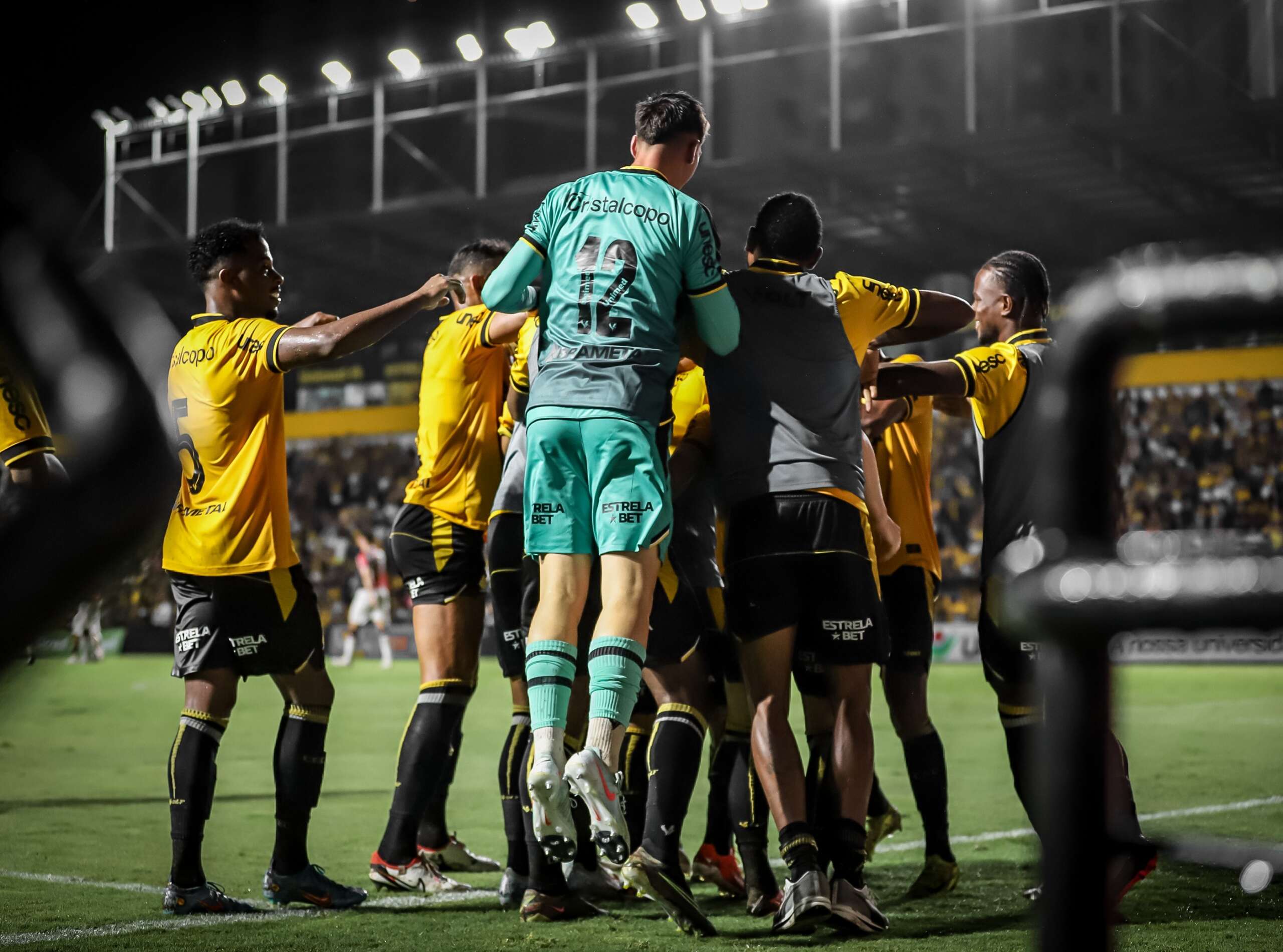 CATARINENSE: Figueirense e Criciúma goleiam na quinta rodada (Foto: Celso da Luz/CEC)