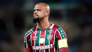 Felipe Melo, ídolo de Palmeiras e Fluminense, anuncia aposentadoria aos 41 anos