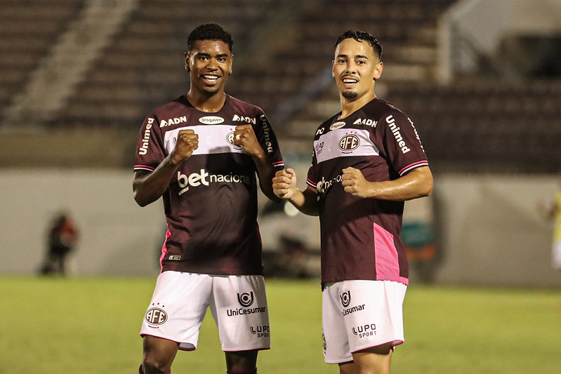 Ferroviária 3 x 1 Ituano - Locomotiva volta a vencer no Paulistão Série A2 5 Ferroviaria x Ituano Paulistao Serie A2 5