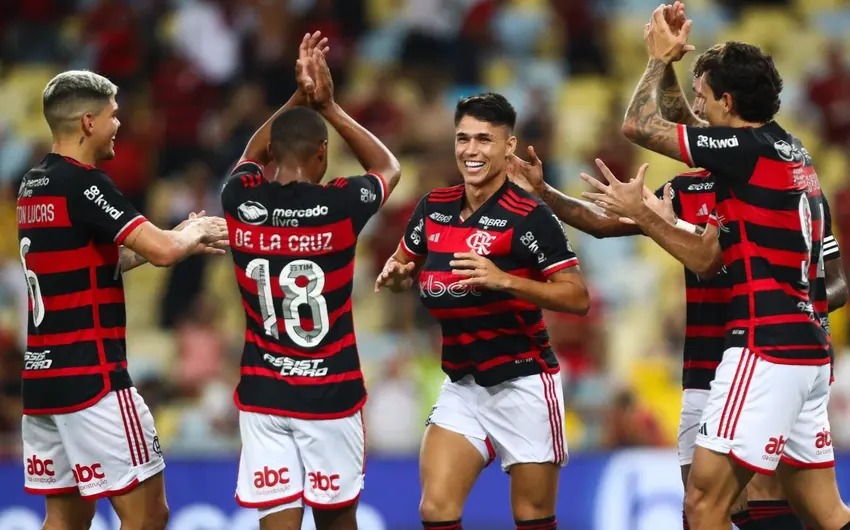 Flamengo Jogadores comemorando