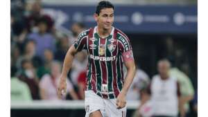 Ganso tem inflamação no coração detectada e vira desfalque no Fluminense