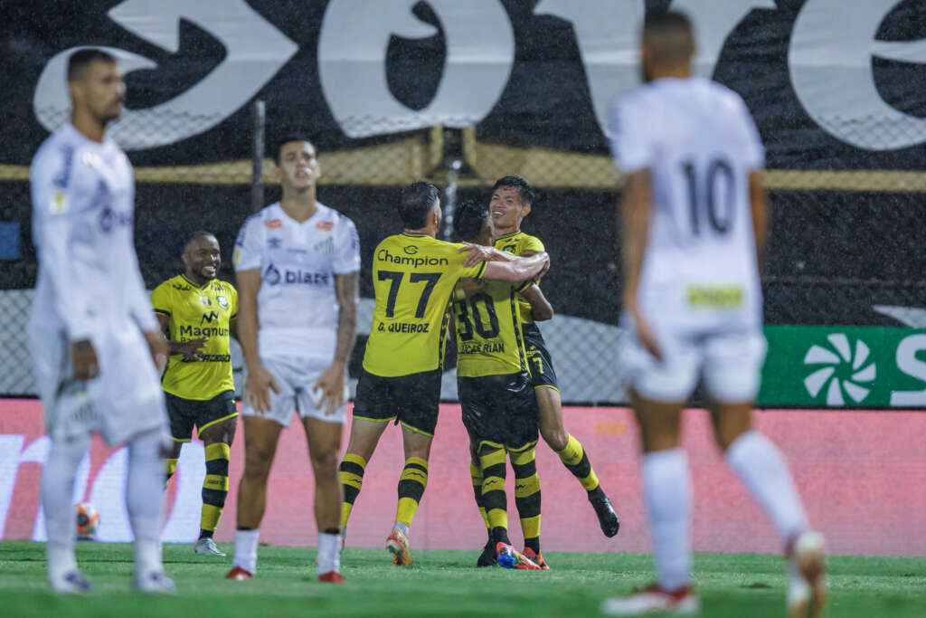 São Bernardo 3 x 1 Santos – Neymar chegará para espantar a crise?