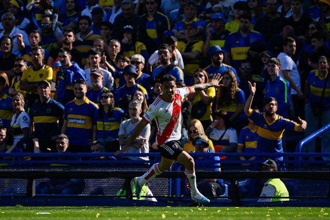 Lateral se despede do River Plate rumo ao sao paulo