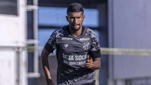 São Bernardo contrata atacante do Ceará, por empréstimo