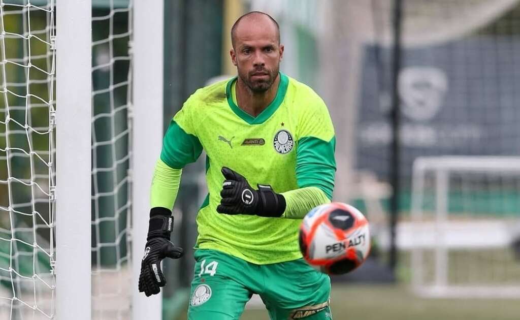 Palmeiras renova o contrato de Marcelo Lomba