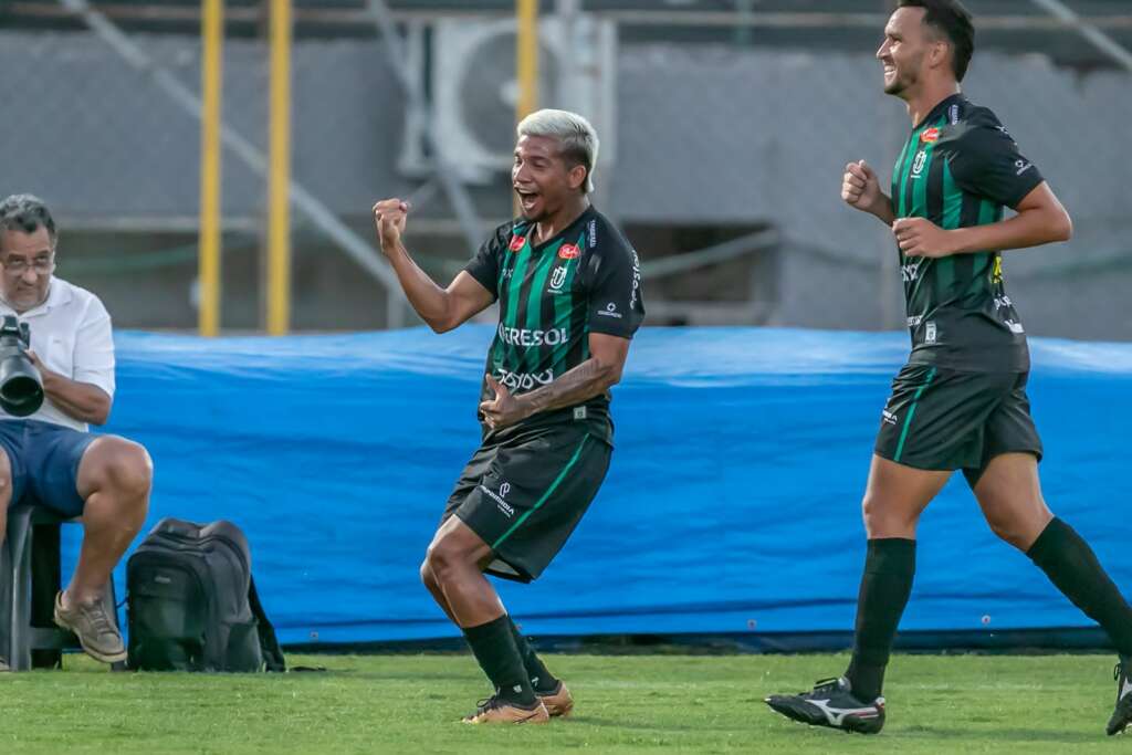 Maringa conquista o Torneio Parana de Verao 1