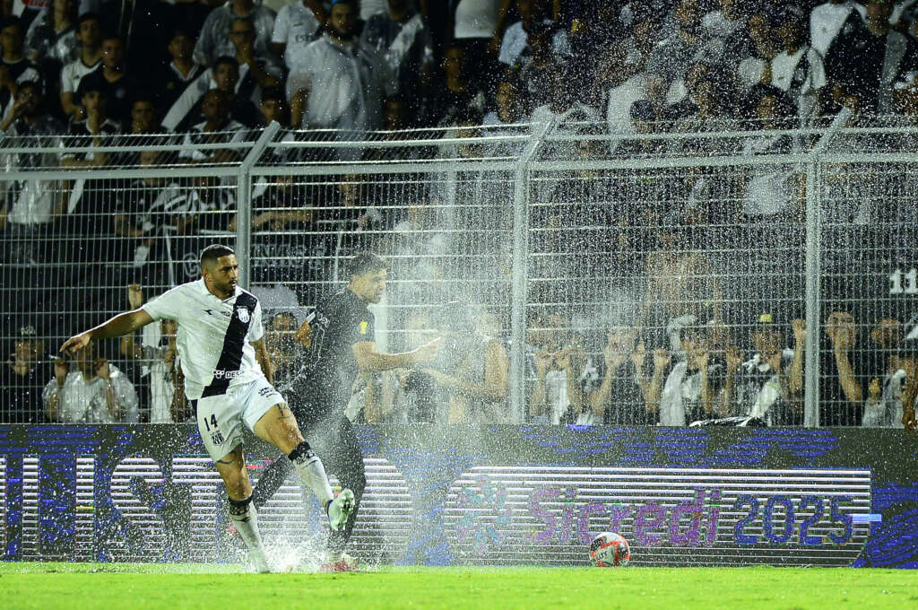 Ponte Preta e Guarani em campo no domingo de Paulistão