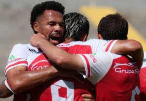 Capivariano 3 x 1 Ferroviária - Leão vence mais uma e lidera