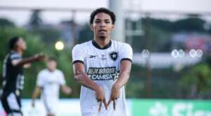 Botafogo vence Votuporanguense, termina em 1º no Grupo 01 e com 100% na Copinha