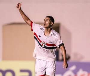 São Paulo e Criciúma vencem e fazem a primeira semifinal da Copinha