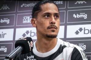 Vasco apresenta trio defensivo em tentativa de arrumar setor criticado