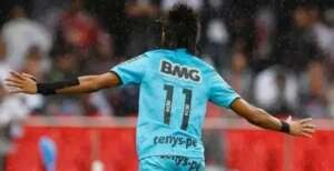 Santos prepara lançamento de camisa azul para celebrar retorno de Neymar