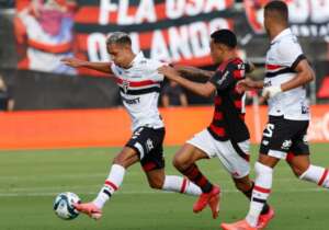 São Paulo termina pré-temporada nos EUA com empate diante do Flamengo