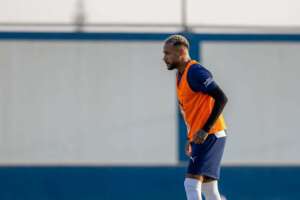 Neymar elogia Yamal e brinca com atleta do Barcelona: 