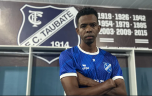 Paulistão Série A2: Taubaté rescinde contrato com o meia Moacir, ex-Corinthians