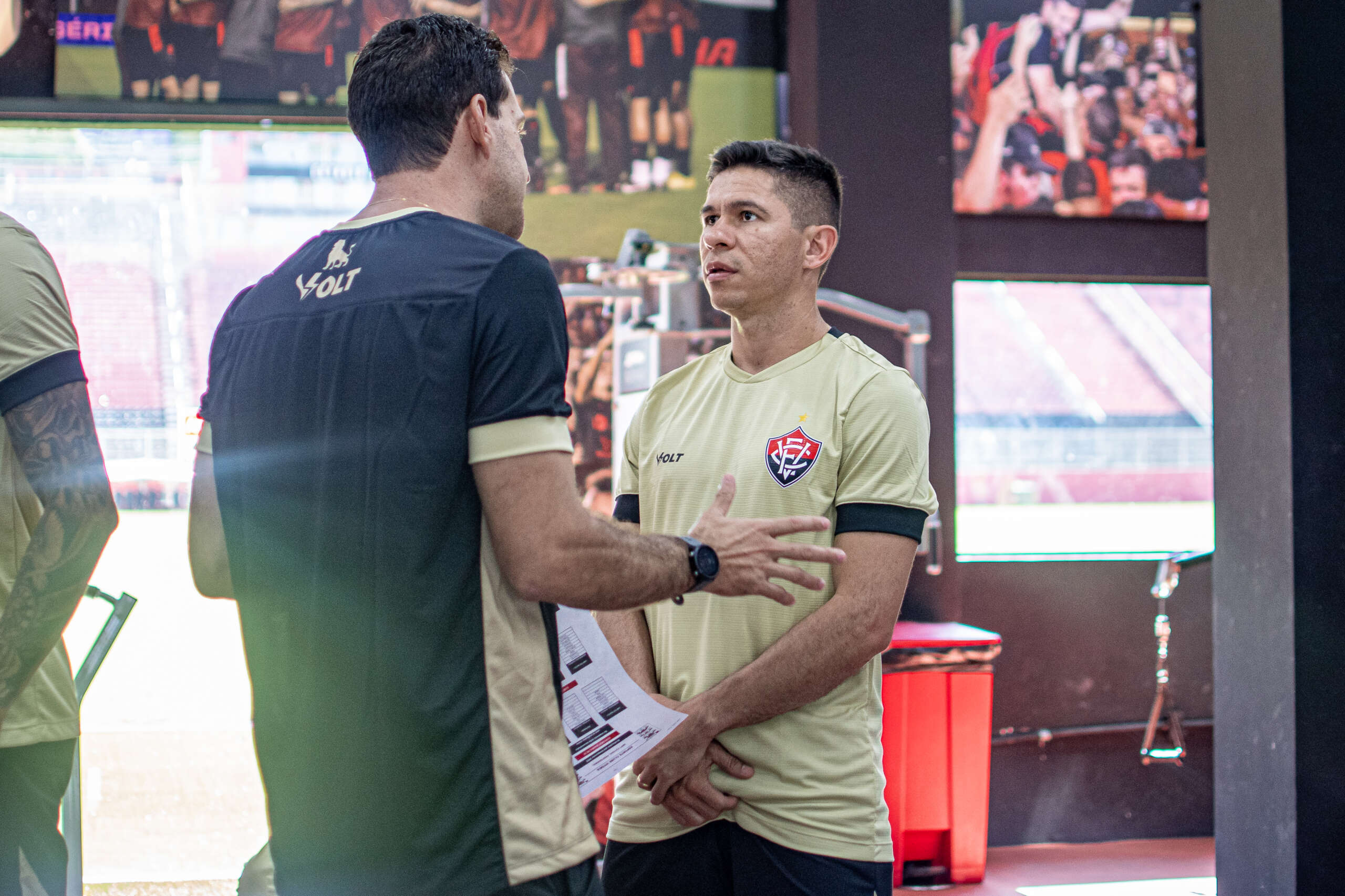 Vitória recebe 20 jogadores para início da pré-temporada de 2025 (Foto: Victor Ferreira/EC Vitória)