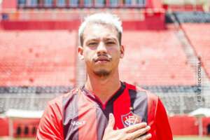 Apresentado no Vitória, Zé Marcos lembra sucesso nas categorias de base