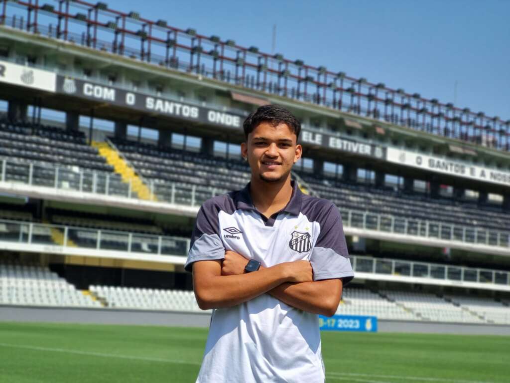 Santos inscreve dois jogadores da Copinha no Paulistão