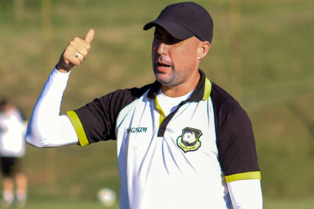 Ricardo Catalá exalta preparação do São Bernardo e diz: ‘Faremos 12 finais’