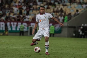 Após Reinaldo, Mirassol acerta com David Braz, ex-Palmeiras e Santos