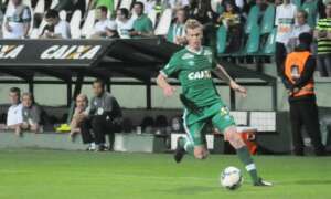 Cotado na Chapecoense, Douglas Grolli é confirmado no Portimonense, de Portugal