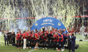 PARANAENSE: Clássico 'valendo taça' agita abertura do estadual de 2025