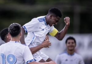 COPINHA: Cruzeiro sofre contra o América-RJ, mas avança nos pênaltis