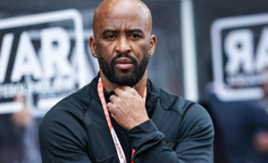 Executivo do Corinthians explica porque ainda não contratou e elogia elenco