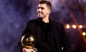 Rodri se incomoda após Cristiano Ronaldo alegar injustiça a Vini Jr