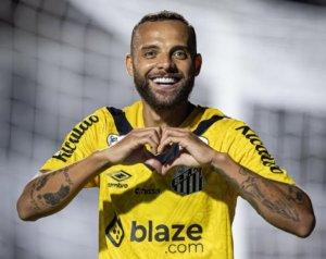 Guilherme festeja fase artilheira no Santos, revela bronca de Caixinha e ansiedade por Neymar