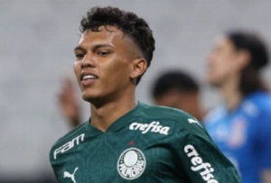 Paulistão: Santos encaminha a contratação de atacante ex-Palmeiras