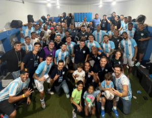 PARANAENSE: Londrina goleia o Paraná e cola na liderança