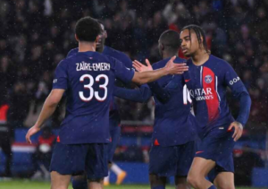 Polícia alemã prende torcedores antes de Stuttgart x PSG, pela Liga dos Campeões