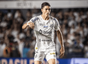 Jair desfalca treino deste domingo e fica perto de trocar o Santos pelo Botafogo