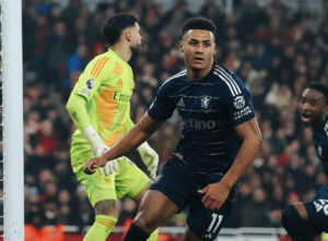 Arsenal cede empate contra Aston Villa e vê Liverpool disparar no Inglês